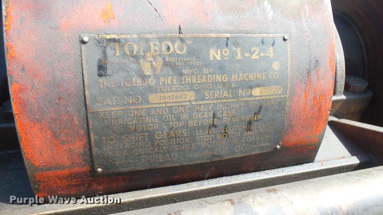 image for item DB3469 Toledo 1-2-4 pipe threader