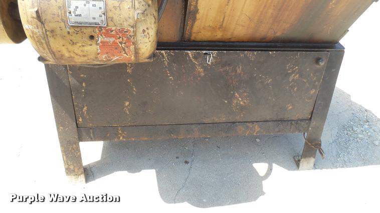 image for item DB3469 Toledo 1-2-4 pipe threader