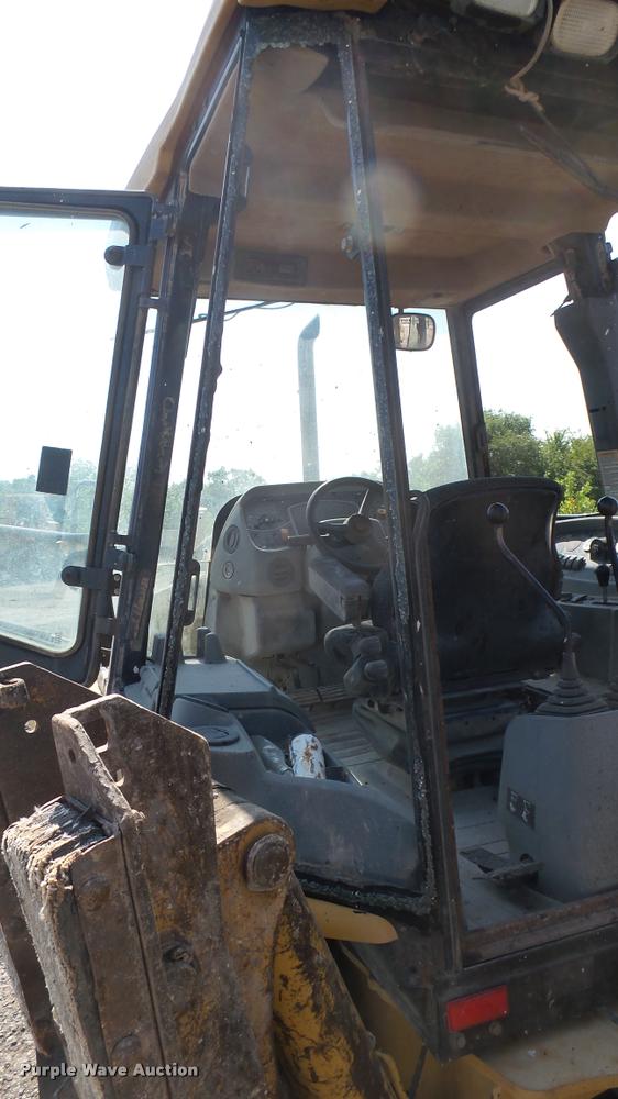 image for item DB3475 2002 Caterpillar 416D backhoe