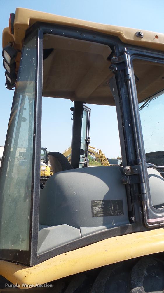 image for item DB3475 2002 Caterpillar 416D backhoe