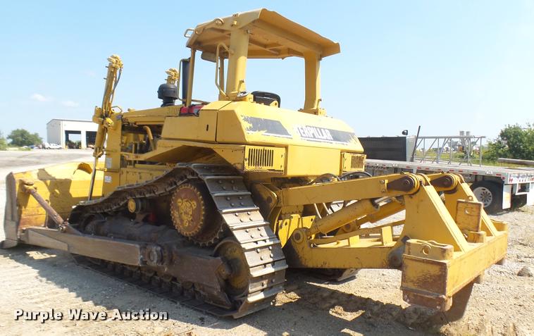 image for item DB3481 Caterpillar D7H dozer