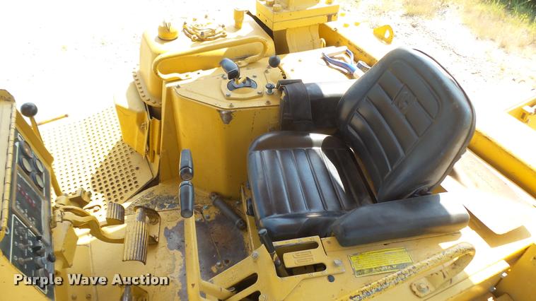 image for item DB3481 Caterpillar D7H dozer