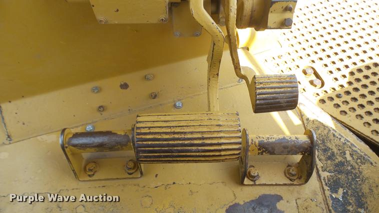 image for item DB3481 Caterpillar D7H dozer
