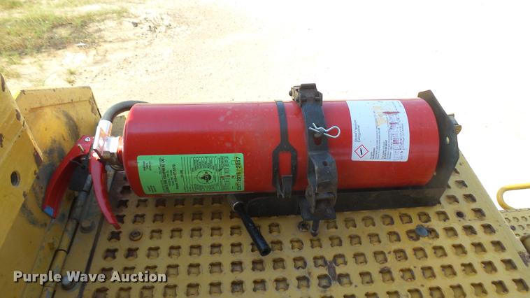 image for item DB3481 Caterpillar D7H dozer