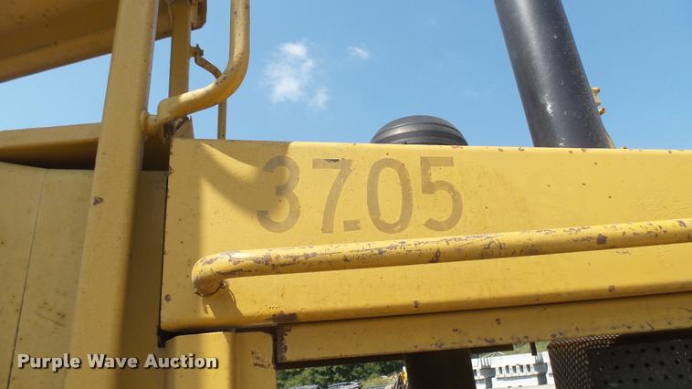 image for item DB3481 Caterpillar D7H dozer