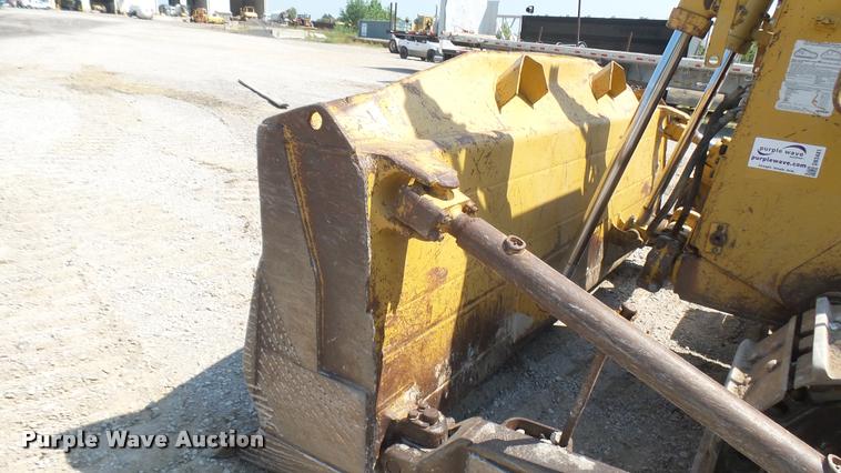 image for item DB3481 Caterpillar D7H dozer