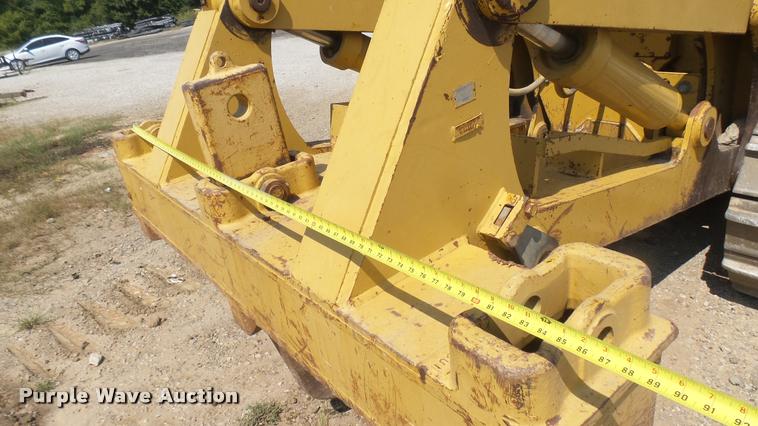 image for item DB3481 Caterpillar D7H dozer
