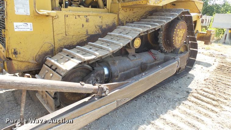 image for item DB3481 Caterpillar D7H dozer