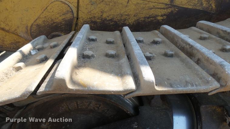 image for item DB3481 Caterpillar D7H dozer