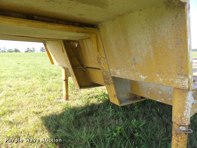 image for item DB5893 1972 Hyster lowboy equipment trailer