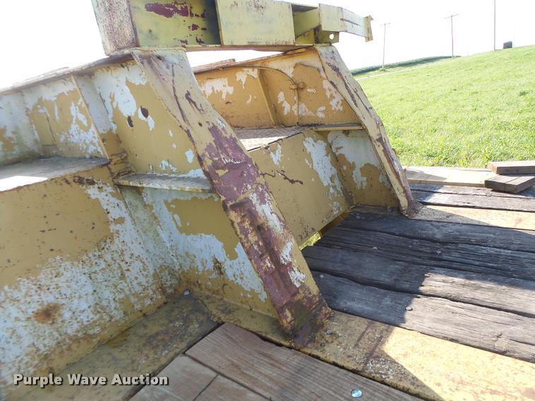 image for item DB5893 1972 Hyster lowboy equipment trailer