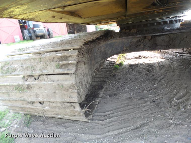 image for item DB5898 1995 Caterpillar 320L excavator