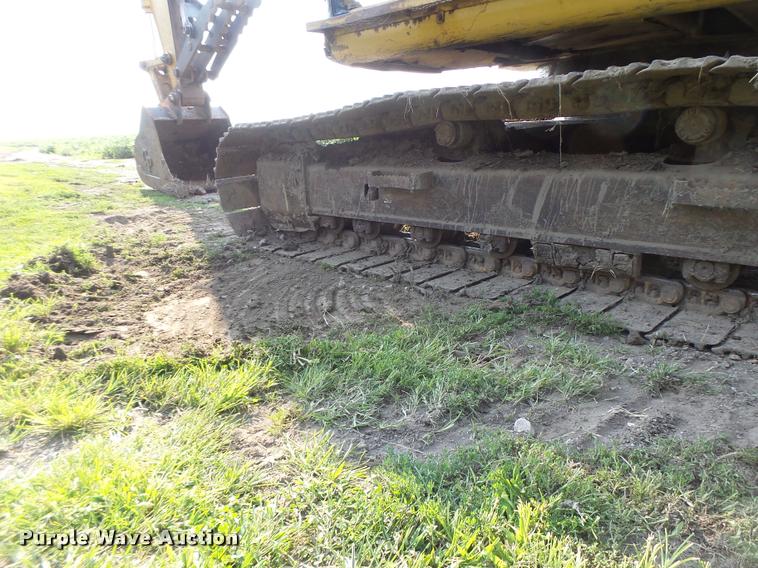 image for item DB5898 1995 Caterpillar 320L excavator