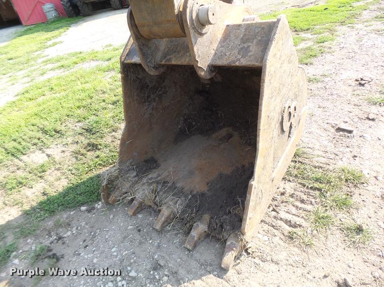 image for item DB5898 1995 Caterpillar 320L excavator