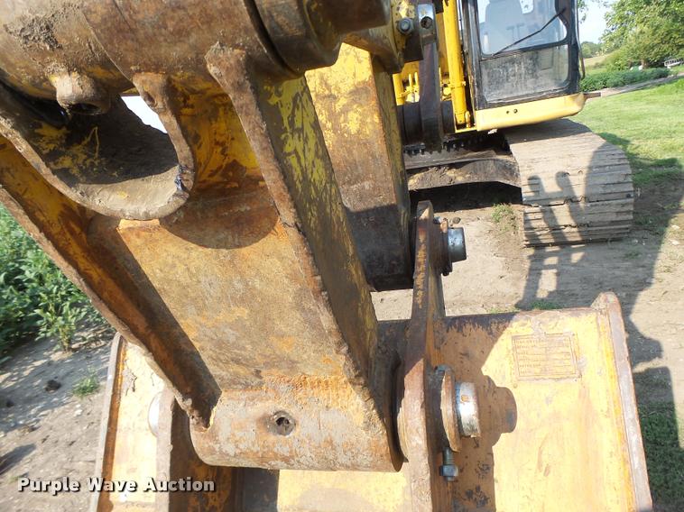 image for item DB5898 1995 Caterpillar 320L excavator