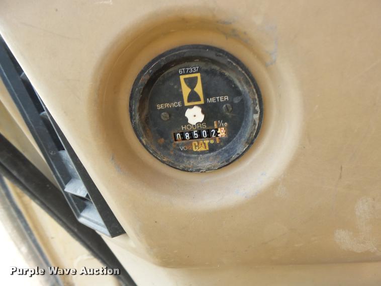 image for item DB5898 1995 Caterpillar 320L excavator