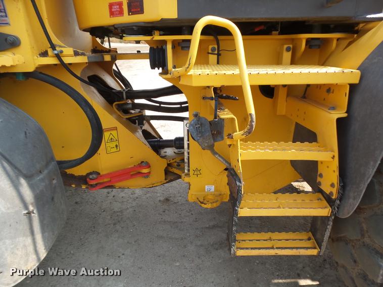 image for item DB6232 2011 Volvo L20F wheel loader