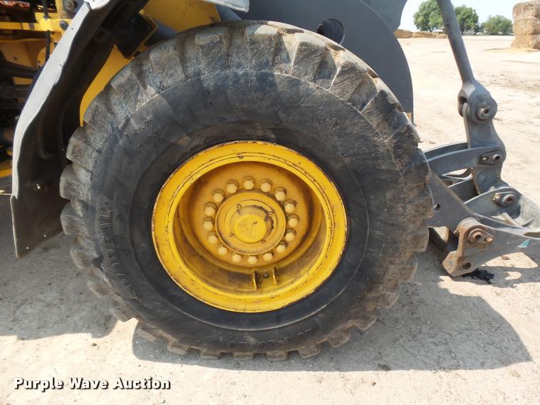 image for item DB6232 2011 Volvo L20F wheel loader