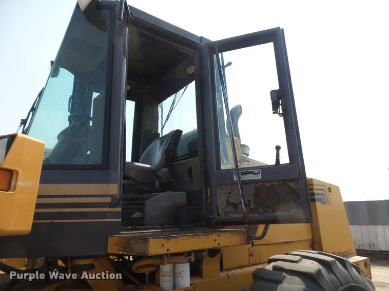 image for item DB6233 1998 Case 721B XR wheel loader