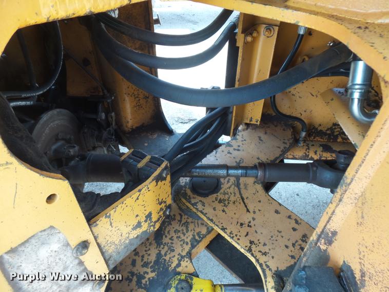image for item DB6233 1998 Case 721B XR wheel loader