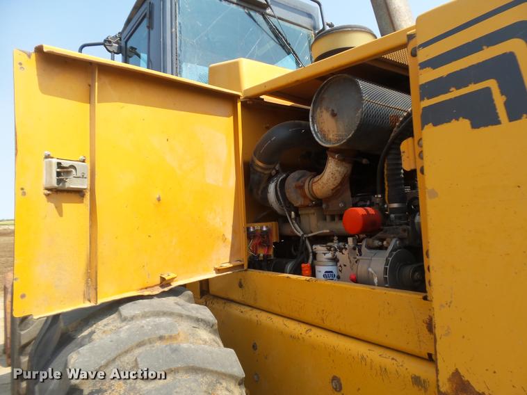 image for item DB6233 1998 Case 721B XR wheel loader