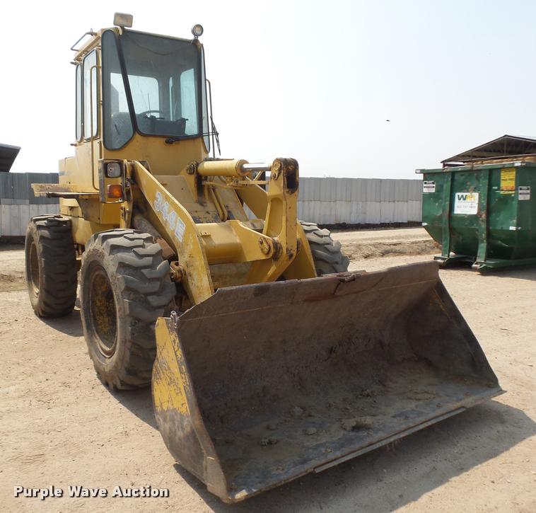 image for item DB6234 1989 John Deere 344E wheel loader