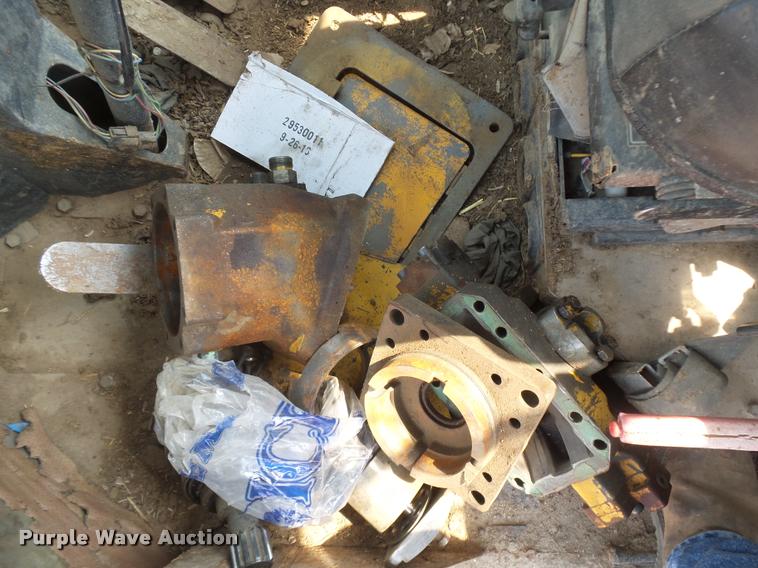 image for item DB6234 1989 John Deere 344E wheel loader