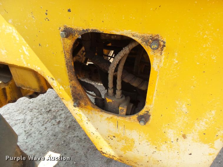 image for item DB6234 1989 John Deere 344E wheel loader
