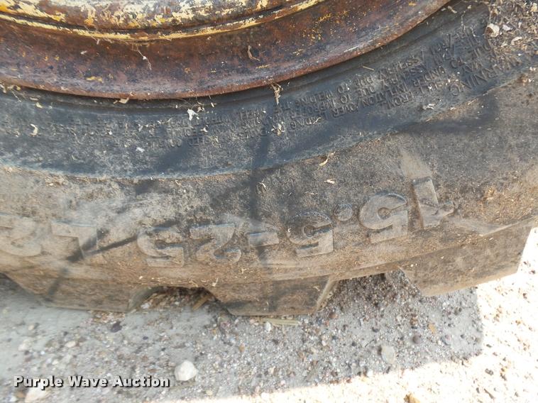 image for item DB6234 1989 John Deere 344E wheel loader