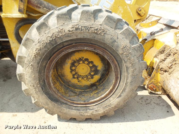 image for item DB6234 1989 John Deere 344E wheel loader