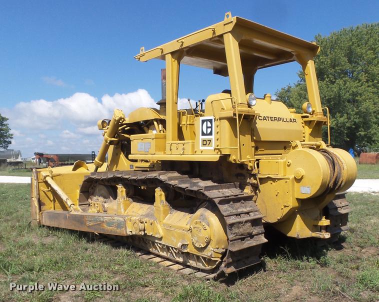 image for item DB6448 1972 Caterpillar D7F military dozer