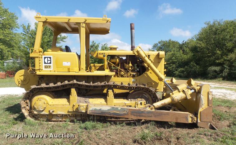 image for item DB6448 1972 Caterpillar D7F military dozer