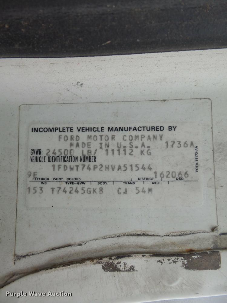 image for item DB6449 1987 Ford F700 service truck