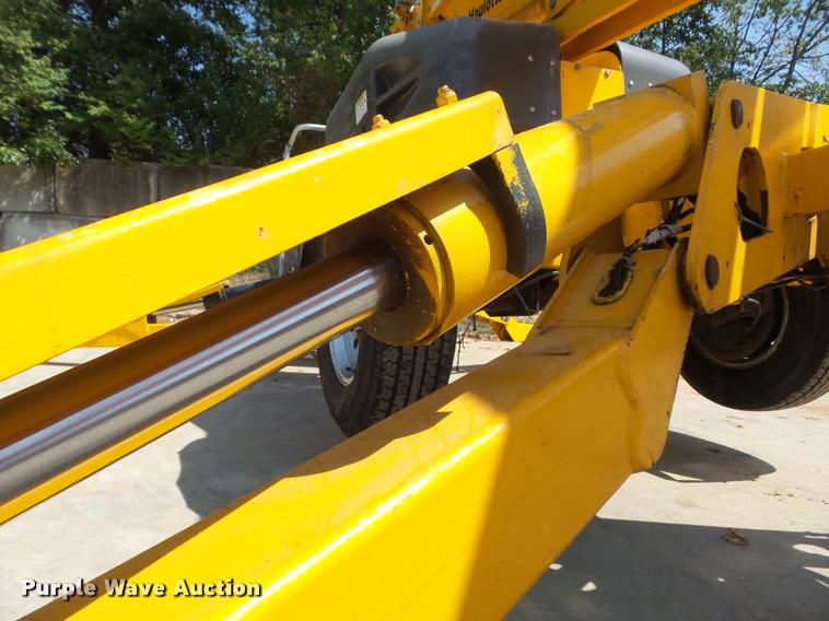 image for item DB6454 2007 Biljax 5533A boom lift