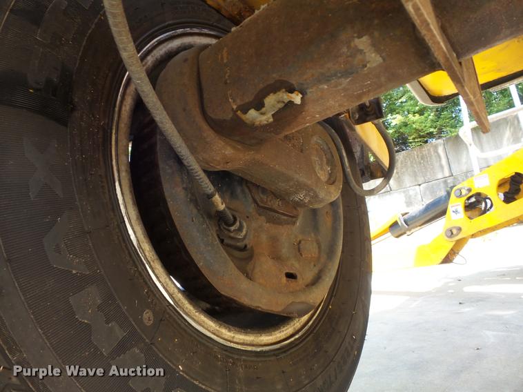 image for item DB6454 2007 Biljax 5533A boom lift