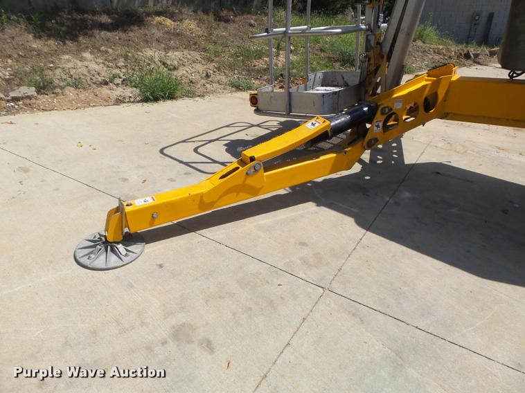 image for item DB6454 2007 Biljax 5533A boom lift