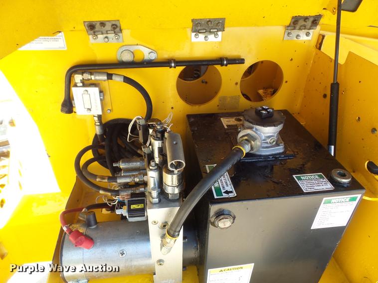 image for item DB6454 2007 Biljax 5533A boom lift