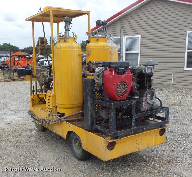 image for item DB6476 Kelly-Creswell WV50-AG paint striping machine