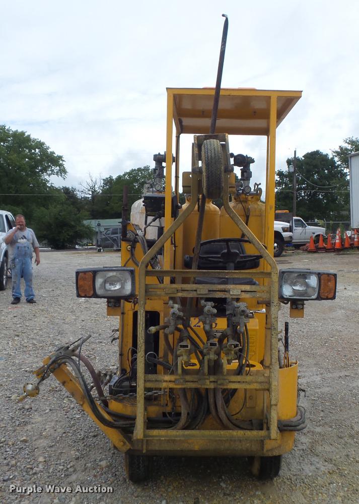image for item DB6476 Kelly-Creswell WV50-AG paint striping machine