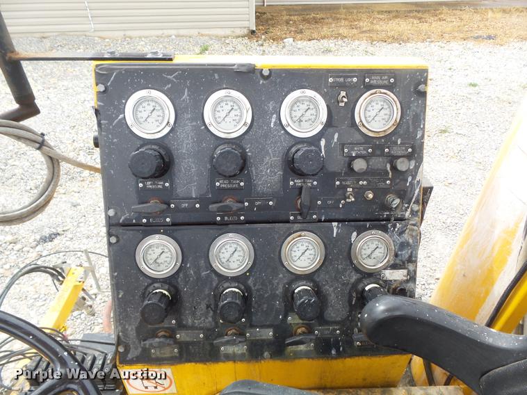 image for item DB6476 Kelly-Creswell WV50-AG paint striping machine