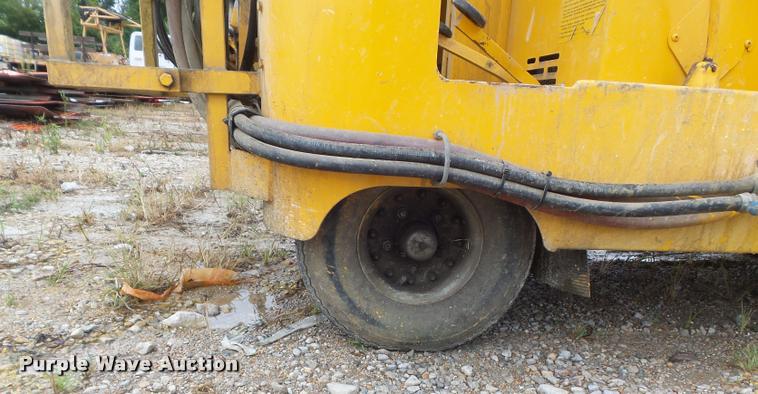 image for item DB6476 Kelly-Creswell WV50-AG paint striping machine