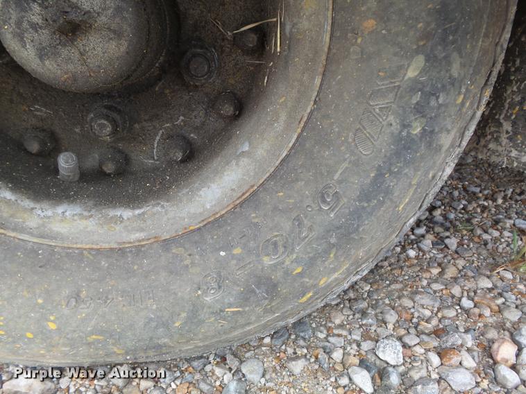 image for item DB6476 Kelly-Creswell WV50-AG paint striping machine