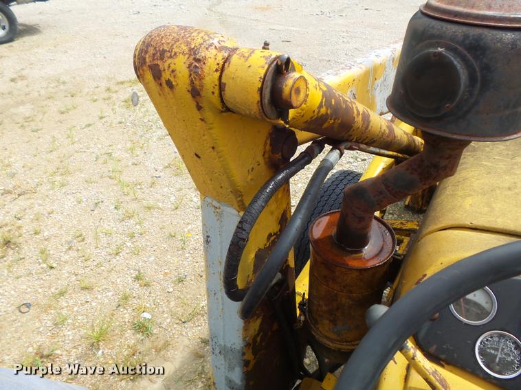 image for item DB6477 John Deere 2010 industrial tractor backhoe