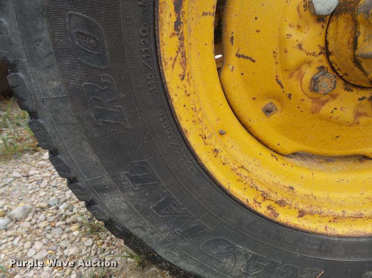 image for item DB6477 John Deere 2010 industrial tractor backhoe