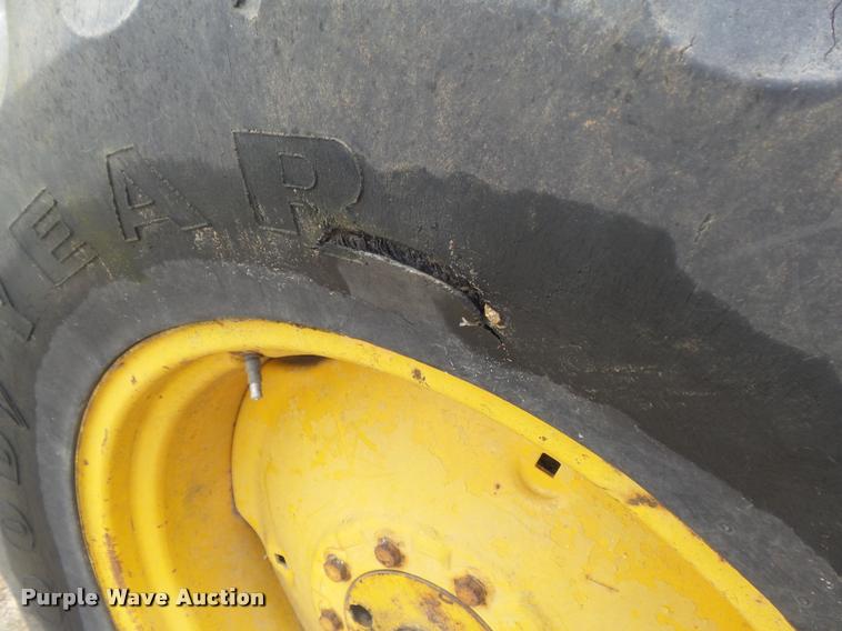 image for item DB6477 John Deere 2010 industrial tractor backhoe