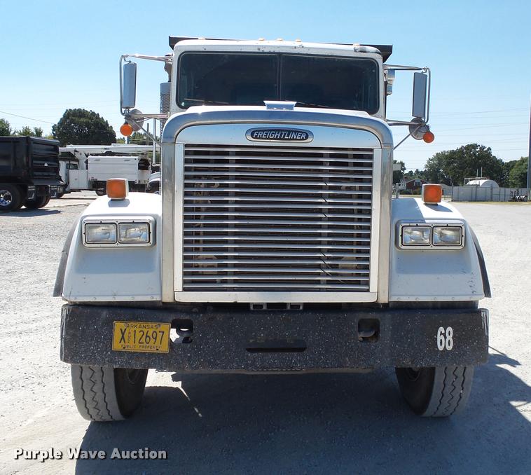 image for item DB7399 2004 Freightliner FLD120 SD dump truck