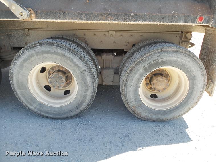 image for item DB7399 2004 Freightliner FLD120 SD dump truck