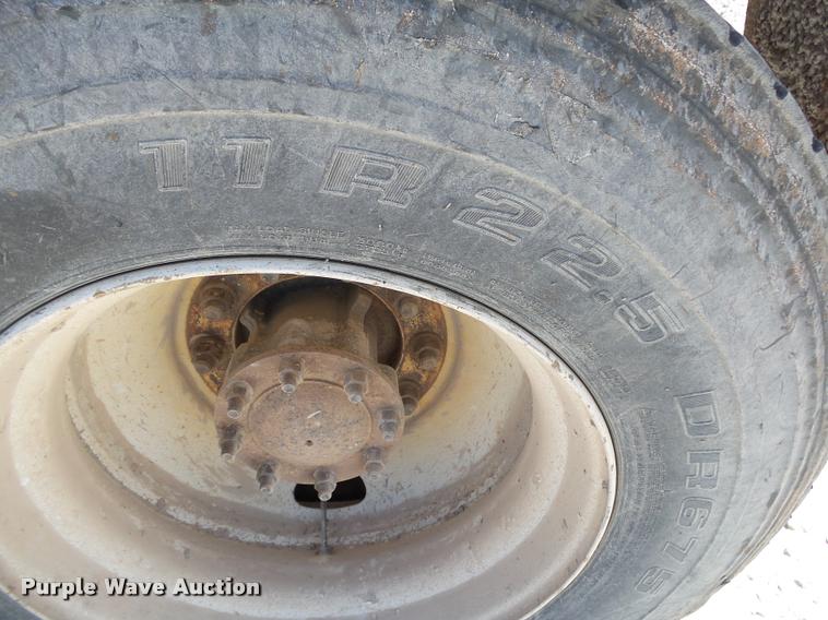 image for item DB7399 2004 Freightliner FLD120 SD dump truck