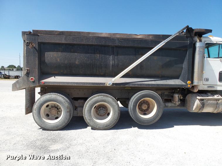 image for item DB7399 2004 Freightliner FLD120 SD dump truck