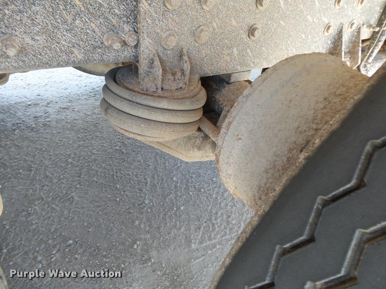 image for item DB7399 2004 Freightliner FLD120 SD dump truck